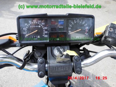 Yamaha_XS400_DOHC_12E_YICS_TWIN_blau_original_Auspuff_12E-14711_und_14721_nur_20500km-16.jpg