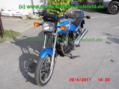 Yamaha_XS400_DOHC_12E_YICS_TWIN_blau_original_Auspuff_12E-14711_und_14721_nur_20500km-4.jpg