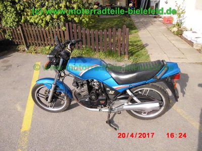 Yamaha_XS400_DOHC_12E_YICS_TWIN_blau_original_Auspuff_12E-14711_und_14721_nur_20500km-5.jpg