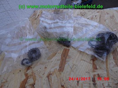 Yamaha_RD200MX_1E8_Teile_Ersatzteile_spare-parts_repuestos_ricambi_-_wie_CS_RX_DT_RD_RS_50_80_100_125_200_M_MX_2R6_1E7_2R7_5G1_12N_1Y8_CS3_CS5-331.jpg