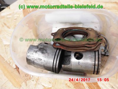 Yamaha_RD200MX_1E8_Teile_Ersatzteile_spare-parts_repuestos_ricambi_-_wie_CS_RX_DT_RD_RS_50_80_100_125_200_M_MX_2R6_1E7_2R7_5G1_12N_1Y8_CS3_CS5-340.jpg