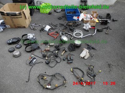 Yamaha_RD200MX_1E8_Teile_Ersatzteile_spare-parts_repuestos_ricambi_-_wie_CS_RX_DT_RD_RS_50_80_100_125_200_M_MX_2R6_1E7_2R7_5G1_12N_1Y8_CS3_CS5-350.jpg