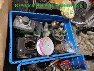 Yamaha_RD200MX_1E8_Teile_Ersatzteile_spare-parts_repuestos_ricambi_-_wie_CS_RX_DT_RD_RS_50_80_100_125_200_M_MX_2R6_1E7_2R7_5G1_12N_1Y8_CS3_CS5-47.jpg