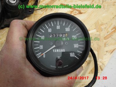 Yamaha_RD200MX_1E8_Teile_Ersatzteile_spare-parts_repuestos_ricambi_-_wie_CS_RX_DT_RD_RS_50_80_100_125_200_M_MX_2R6_1E7_2R7_5G1_12N_1Y8_CS3_CS5-93.jpg