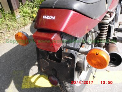 Yamaha_XJ650_4K0_weinrot_JAMA_Sport-Auspuff_4-1_4in1_Marshall_Deeptone_–_wie_XJ550_4V8_XJ700_Maxim_XJ750_Seca_11M-19.jpg