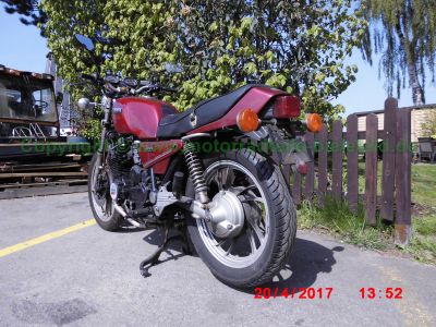Yamaha_XJ650_4K0_weinrot_JAMA_Sport-Auspuff_4-1_4in1_Marshall_Deeptone_–_wie_XJ550_4V8_XJ700_Maxim_XJ750_Seca_11M-27.jpg