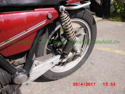 Yamaha_XJ650_4K0_weinrot_JAMA_Sport-Auspuff_4-1_4in1_Marshall_Deeptone_–_wie_XJ550_4V8_XJ700_Maxim_XJ750_Seca_11M-35.jpg