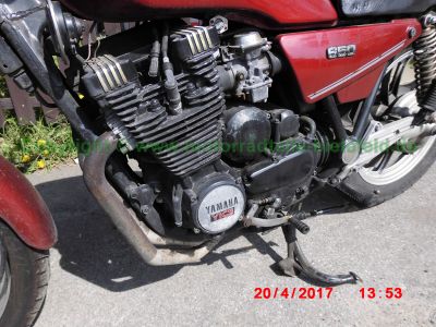 Yamaha_XJ650_4K0_weinrot_JAMA_Sport-Auspuff_4-1_4in1_Marshall_Deeptone_–_wie_XJ550_4V8_XJ700_Maxim_XJ750_Seca_11M-37.jpg