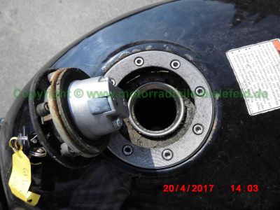 Suzuki_GS500E_GM51B_grau-schwarz_Windschild_LSL_Superbike-Lenker-Umbau_Motor_M502-25.jpg