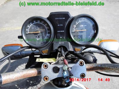 Suzuki_GR650_Twin_GP51A_Speichenrader_–_wie_GR650D_Tempter_-58.jpg