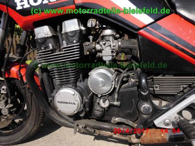 Honda_CBX750F_RC17_rot-schwarz_Sturz_-_original_Auspuff_HMMJOE_Motor_Vergaser_Anlasser-24.jpg