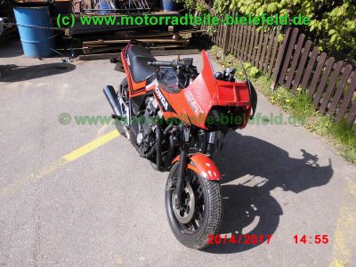 Honda_CBX750F_RC17_rot-schwarz_Sturz_-_original_Auspuff_HMMJOE_Motor_Vergaser_Anlasser-33.jpg