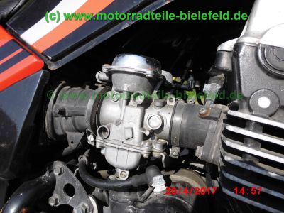 Honda_CBX750F_RC17_rot-schwarz_Sturz_-_original_Auspuff_HMMJOE_Motor_Vergaser_Anlasser-51.jpg