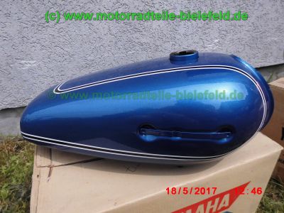 Yamaha_AS3_CS3_CS5_RD125_RD200_RD250_2x_original_NOS_Tank_reservoir_398-24110_39824110-22.jpg