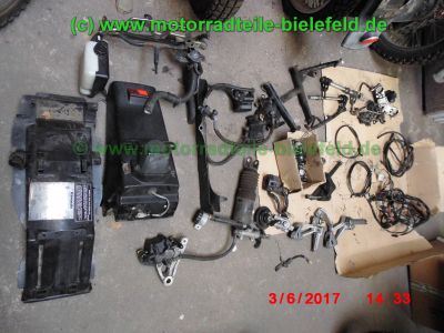 Kawasaki_GPX600R_ZX600_A_B_C_eile_Ersatzteile_parts_spares_spare-parts_ricambi_repuestos_wie_GPZ600R_GPX750R-1.jpg