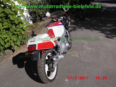 Yamaha_FZR600_3HE_rot-weiss_ROMBO_Sport-Auspuff_-_Teile_Ersatzteile_parts_spares_spare-parts_ricambi_repuestos-4.jpg