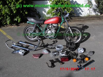 Yamaha_XS400SE_4G5_Twin_Chopper_teilzerlegt_Airbrush_-_Teile_Ersatzteile_parts_spares_spare-parts_ricambi_repuestos_wie_XS_250_360_400_2A2_1U4_1U5-5.jpg