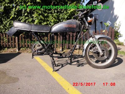 Suzuki_GS550E_4-Zylinder_Oldtimer_original_Auspuff_DGM32575S_Mikuni_Kogyo_Vergaser_Motor_Teile_Ersatzteile_parts_spares_spare-parts_ricambi_repuestos_wie_GS550D_GS750E-100.jpg