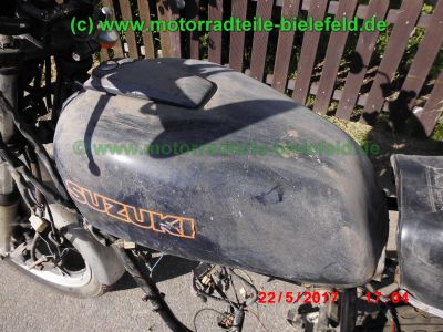 Suzuki_GS550E_4-Zylinder_Oldtimer_original_Auspuff_DGM32575S_Mikuni_Kogyo_Vergaser_Motor_Teile_Ersatzteile_parts_spares_spare-parts_ricambi_repuestos_wie_GS550D_GS750E-79.jpg