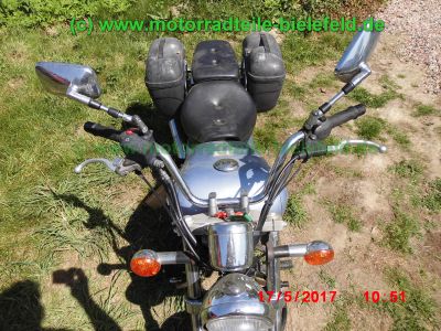 Suzuki_GZ125_Marauder_Chopper_silber-grau_Koffer-System_GIVI_Custom_Collection_-_Teile_Ersatzteile_parts_spares_spare-parts_ricambi_repuestos_wie_GN125_GZ250-32.jpg