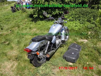 Suzuki_GZ125_Marauder_Chopper_silber-grau_Koffer-System_GIVI_Custom_Collection_-_Teile_Ersatzteile_parts_spares_spare-parts_ricambi_repuestos_wie_GN125_GZ250-41.jpg