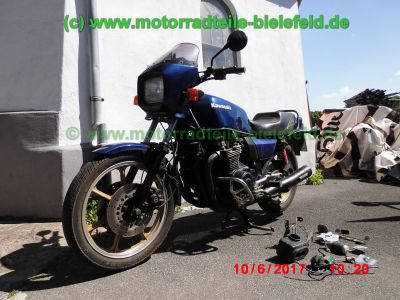 Kawasaki_Z1100GP_KZT10B_blau_-_Teile_Ersatzteile_parts_spares_spare-parts_wie_Z1-R_KZ_Z_GPz_750_1000_1100_R_GP_E_UT-2.jpg
