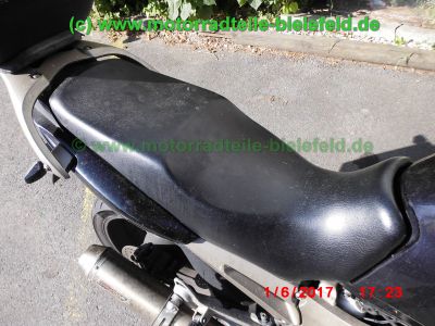 Yamaha_TDM900_RN08_TAKKONI_2-1_Sport-Auspuff_Gabel-Stabilisator_BT_Bulldog_Front_-_Teile_Ersatzteile_parts_spares_spare-parts_ricambi_repuestos_wie_RN11_RN18_TDM850_XTZ750-24.jpg