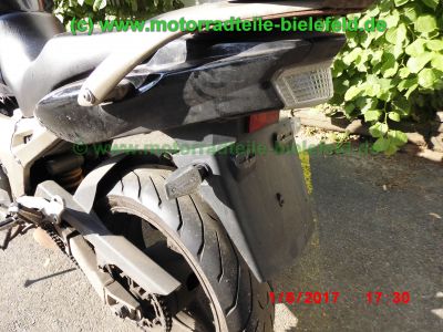 Yamaha_TDM900_RN08_TAKKONI_2-1_Sport-Auspuff_Gabel-Stabilisator_BT_Bulldog_Front_-_Teile_Ersatzteile_parts_spares_spare-parts_ricambi_repuestos_wie_RN11_RN18_TDM850_XTZ750-64.jpg