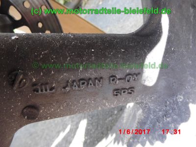 Yamaha_TDM900_RN08_TAKKONI_2-1_Sport-Auspuff_Gabel-Stabilisator_BT_Bulldog_Front_-_Teile_Ersatzteile_parts_spares_spare-parts_ricambi_repuestos_wie_RN11_RN18_TDM850_XTZ750-66.jpg