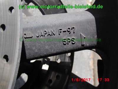 Yamaha_TDM900_RN08_TAKKONI_2-1_Sport-Auspuff_Gabel-Stabilisator_BT_Bulldog_Front_-_Teile_Ersatzteile_parts_spares_spare-parts_ricambi_repuestos_wie_RN11_RN18_TDM850_XTZ750-86.jpg