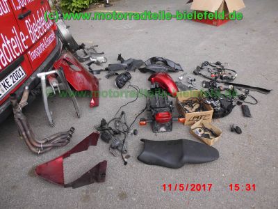 Honda_CBR1100XX_Super_Blackbird_SC35_2001_PGM-FI_weinrot_Teile_Ersatzteile_parts_spares_spare-parts_ricambi_repuestos-1.jpg