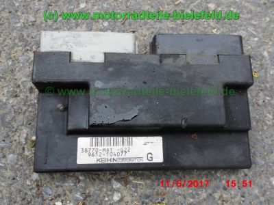 Honda_CBR1100XX_Super_Blackbird_SC35_2001_PGM-FI_weinrot_Teile_Ersatzteile_parts_spares_spare-parts_ricambi_repuestos-110.jpg