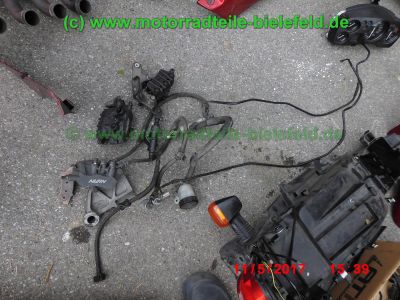 Honda_CBR1100XX_Super_Blackbird_SC35_2001_PGM-FI_weinrot_Teile_Ersatzteile_parts_spares_spare-parts_ricambi_repuestos-40.jpg