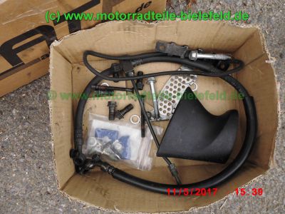 Honda_CBR1100XX_Super_Blackbird_SC35_2001_PGM-FI_weinrot_Teile_Ersatzteile_parts_spares_spare-parts_ricambi_repuestos-41.jpg