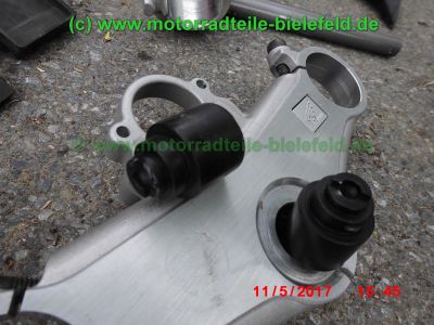 Honda_CBR1100XX_Super_Blackbird_SC35_2001_PGM-FI_weinrot_Teile_Ersatzteile_parts_spares_spare-parts_ricambi_repuestos-67.jpg