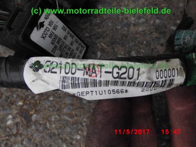 Honda_CBR1100XX_Super_Blackbird_SC35_2001_PGM-FI_weinrot_Teile_Ersatzteile_parts_spares_spare-parts_ricambi_repuestos-84.jpg