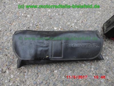 Honda_CBR1100XX_Super_Blackbird_SC35_2001_PGM-FI_weinrot_Teile_Ersatzteile_parts_spares_spare-parts_ricambi_repuestos-88.jpg