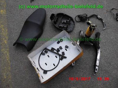 Honda_VTR1000F_SC36_Teile_Ersatzteile_parts_spares_spare-parts_ricambi_repuestos-11.jpg