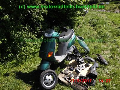 Piaggio_SKR_125_Skipper_Teile_Ersatzteile_parts_spares_spare-parts_ricambi_repuestos_–_wie_Roller_Scooter_Vespa_Sfera_50_80-14.jpg