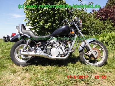 Kawasaki_VN750_Vulcan_V2-Chopper_erst_25tkm_65PS_vorverlegte_Fussrastenanlage_B1-210_Sissy-Bar_-58.jpg