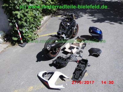 Suzuki_GSX-R_750_K4_K5_WVB3_CRASH_-_Teile_Ersatzteile_parts_spares_spare-parts_ricambi_repuestos_wie_GSXR600_GSXR750_K4_K5_K6_K7-30.jpg