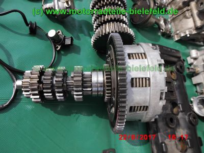 Suzuki_GSX-R_GSXR_750_600_K4_K5_WVB3_Motor_-_Teile_Ersatzteile_engine_parts_spares_spare-parts_ricambi_repuestos_-8.jpg
