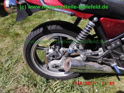 Kawasaki_ZR550B_Zephyr_rot_Gepaecktraeger_HAGON_Federbeine_48PS_Drosselung_Alpha-Technik-12.jpg