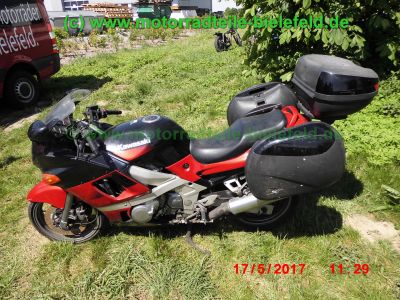 Kawasaki_ZZR600E_rot-sw_ZX600E_EZ99_Koffer-System_Gepaecktraeger_Nonfango_40.jpg