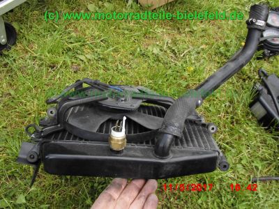 Kawasaki_ZX-9R_Ninja_ZX900E_schwarz_zerlegt_Restteile_Motor_engine_-_Teile_Ersatzteile_parts_spares_spare-parts_ricambi_wie_ZX9R_ZX900_C_D_F-107.jpg