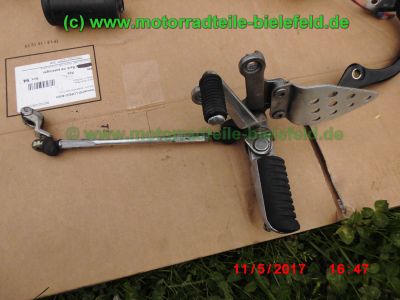 Kawasaki_ZX-9R_Ninja_ZX900E_schwarz_zerlegt_Restteile_Motor_engine_-_Teile_Ersatzteile_parts_spares_spare-parts_ricambi_wie_ZX9R_ZX900_C_D_F-135.jpg