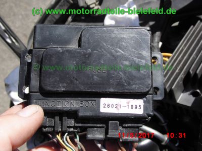 Kawasaki_ZX-9R_Ninja_ZX900E_schwarz_zerlegt_Restteile_Motor_engine_-_Teile_Ersatzteile_parts_spares_spare-parts_ricambi_wie_ZX9R_ZX900_C_D_F-15.jpg