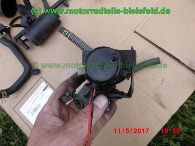 Kawasaki_ZX-9R_Ninja_ZX900E_schwarz_zerlegt_Restteile_Motor_engine_-_Teile_Ersatzteile_parts_spares_spare-parts_ricambi_wie_ZX9R_ZX900_C_D_F-156.jpg