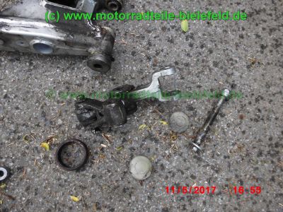 Kawasaki_ZX-9R_Ninja_ZX900E_schwarz_zerlegt_Restteile_Motor_engine_-_Teile_Ersatzteile_parts_spares_spare-parts_ricambi_wie_ZX9R_ZX900_C_D_F-200.jpg
