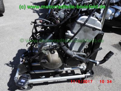Kawasaki_ZX-9R_Ninja_ZX900E_schwarz_zerlegt_Restteile_Motor_engine_-_Teile_Ersatzteile_parts_spares_spare-parts_ricambi_wie_ZX9R_ZX900_C_D_F-27.jpg